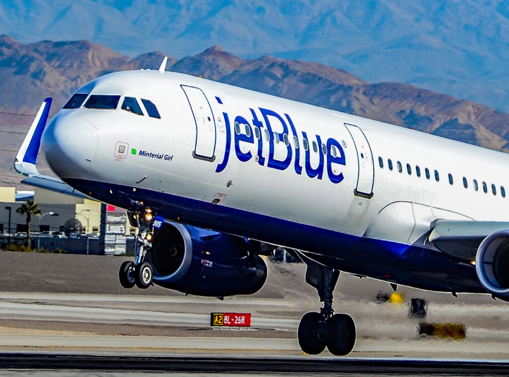 JetBlue Files Complaint Over Schiphol Airport Flight Curbs